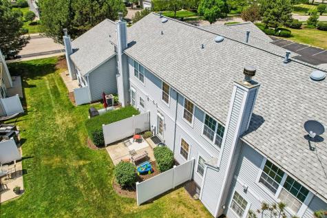 2726 Kendall Crossing Mchenry IL 60051
