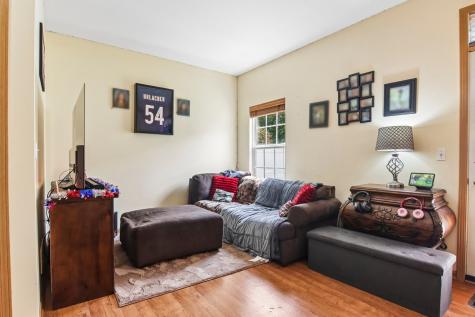 2726 Kendall Crossing Mchenry IL 60051