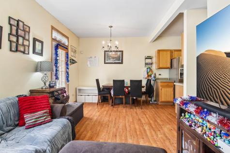 2726 Kendall Crossing Mchenry IL 60051