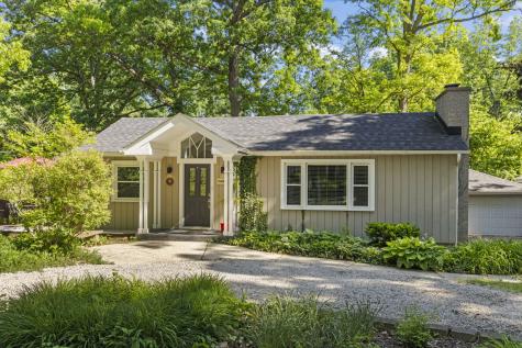 21W363 Walnut Road Glen Ellyn IL 60137