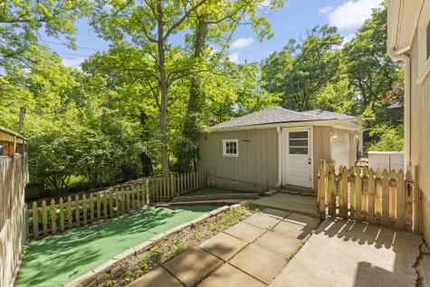 21W363 Walnut Road Glen Ellyn IL 60137