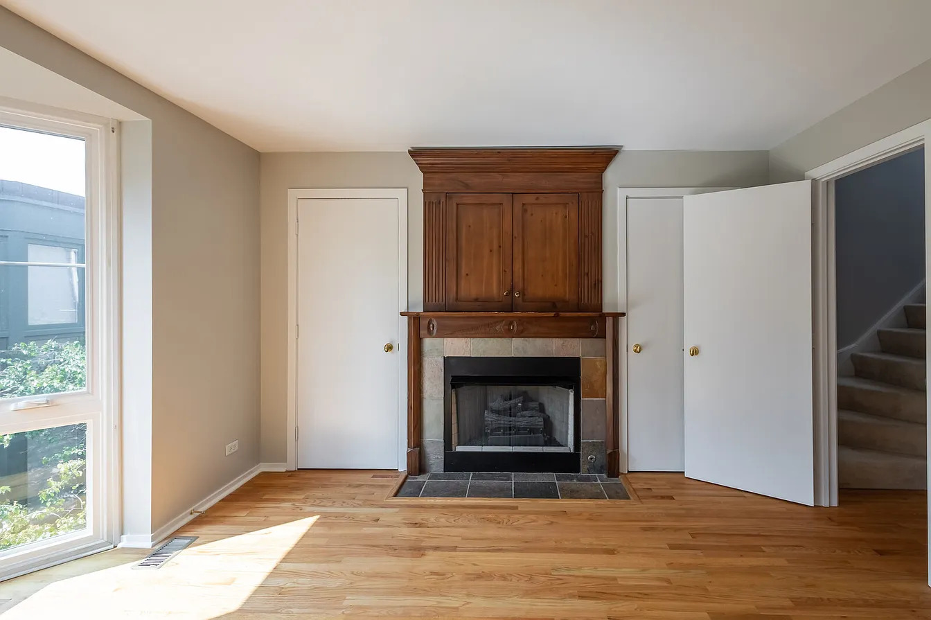2707 North Lincoln Avenue Chicago IL 60614