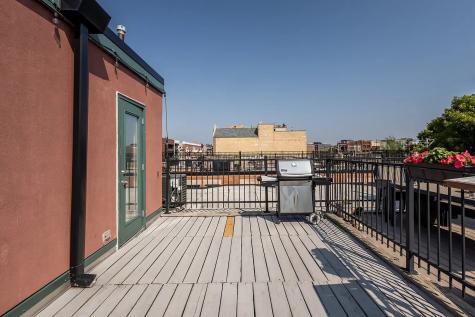 2707 North Lincoln Avenue Chicago IL 60614