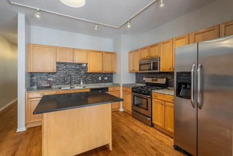 2707 North Lincoln Avenue Chicago IL 60614