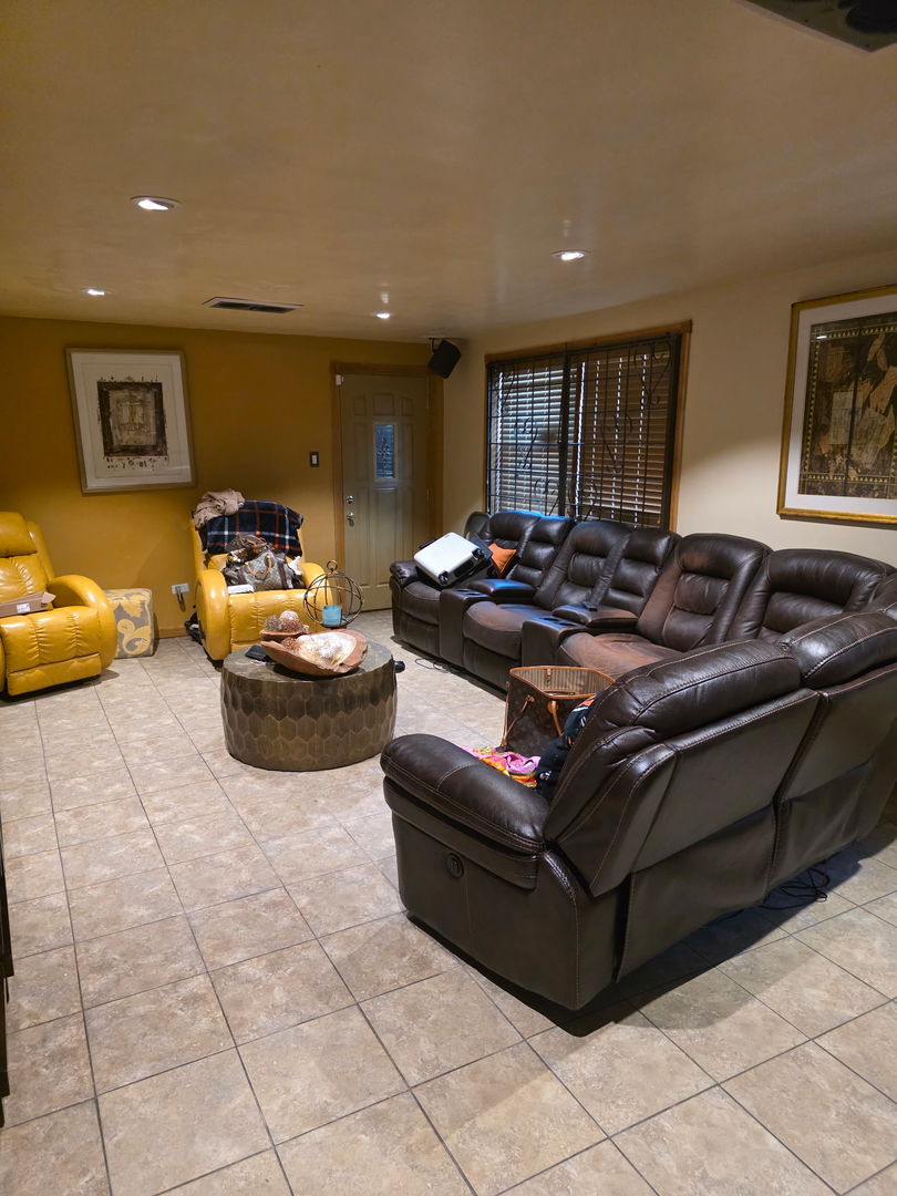 9456 South Calumet Avenue Chicago IL 60619