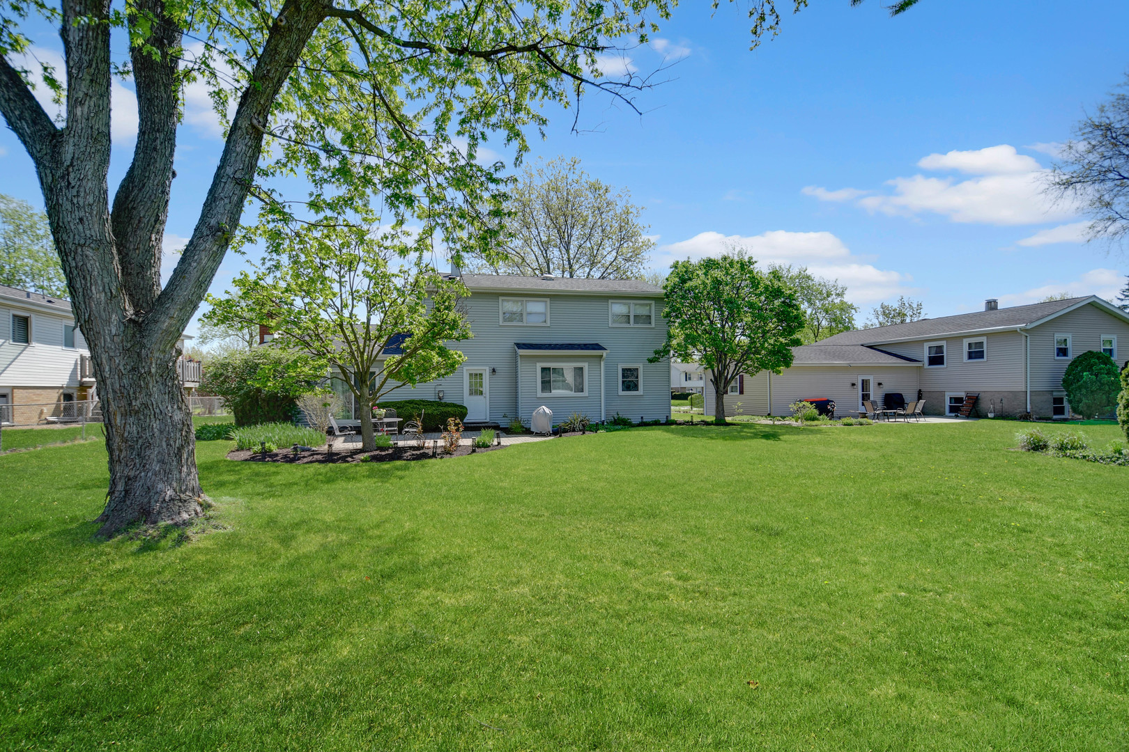 6914 Richmond Avenue Darien IL 60561
