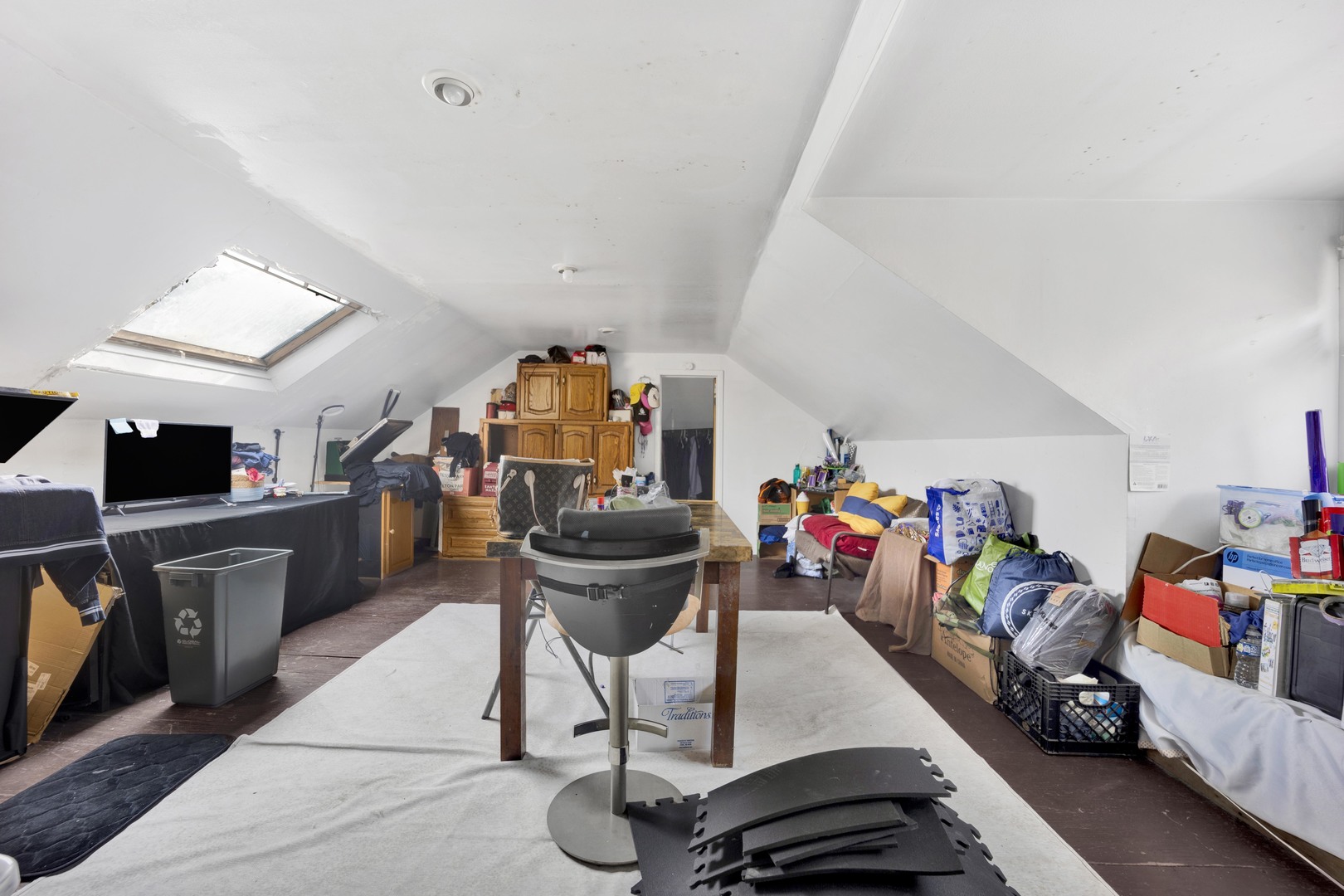 7515 South East End Avenue Chicago IL 60649