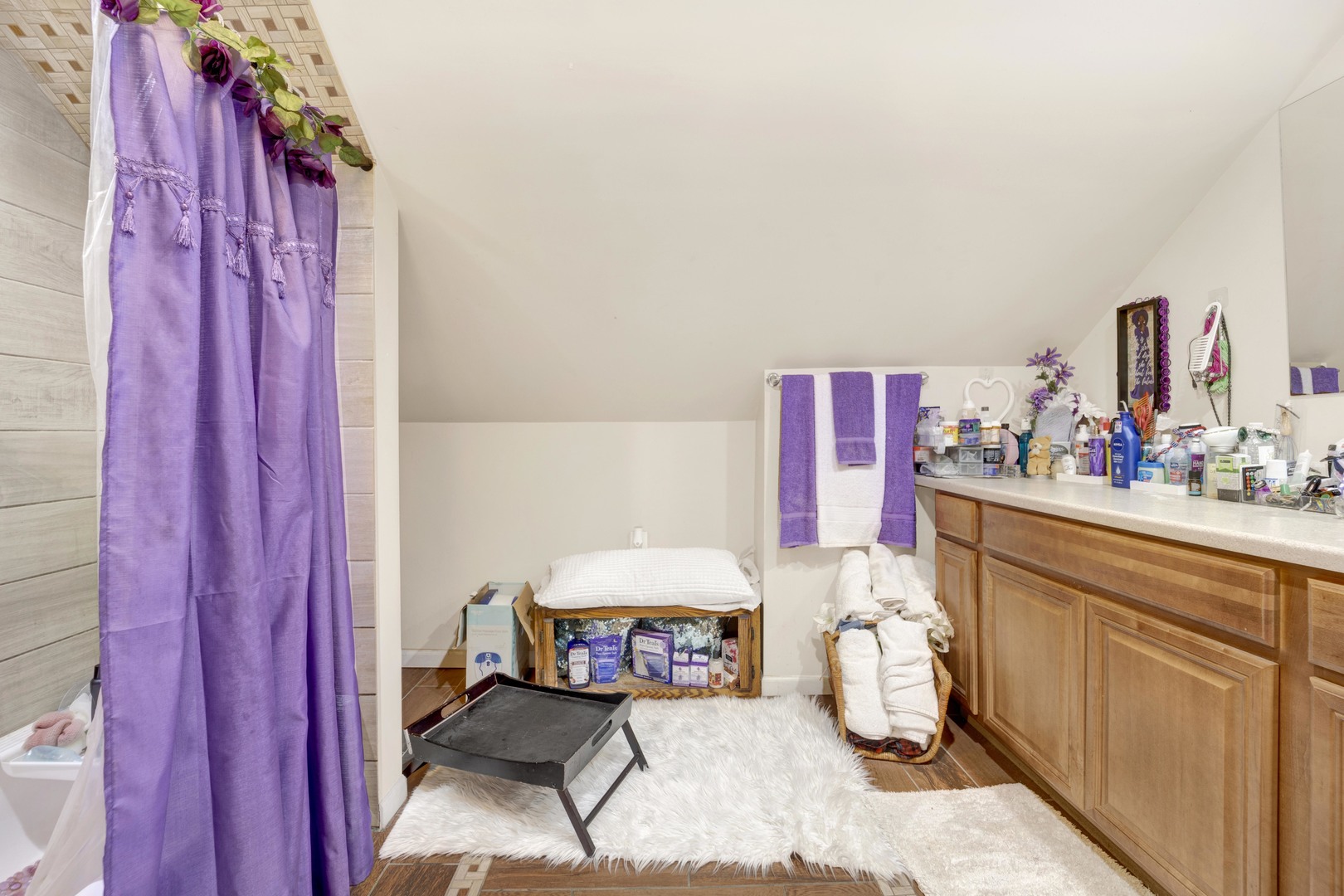 7515 South East End Avenue Chicago IL 60649