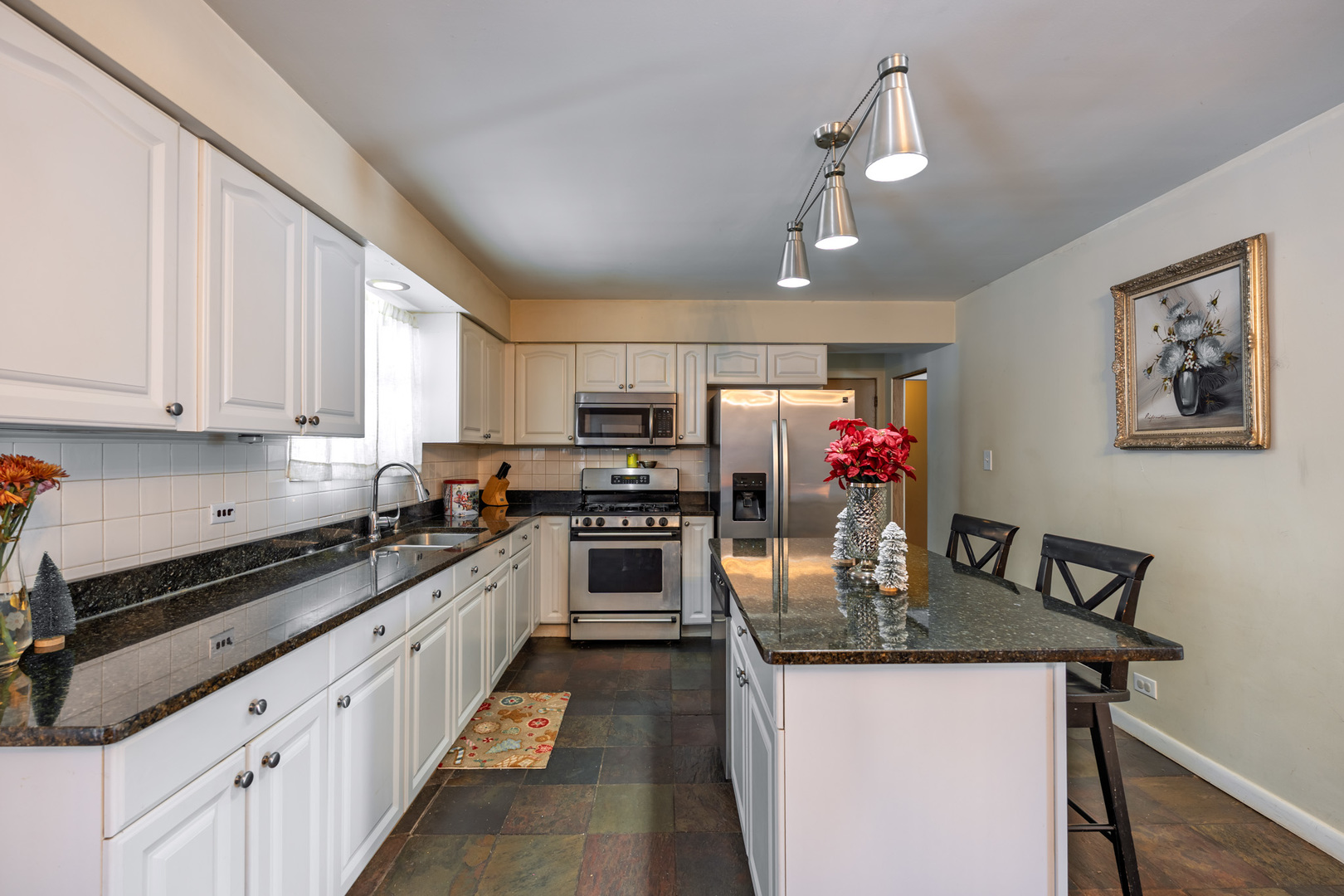 6325 Keokuk Road Indian Head Park IL 60525