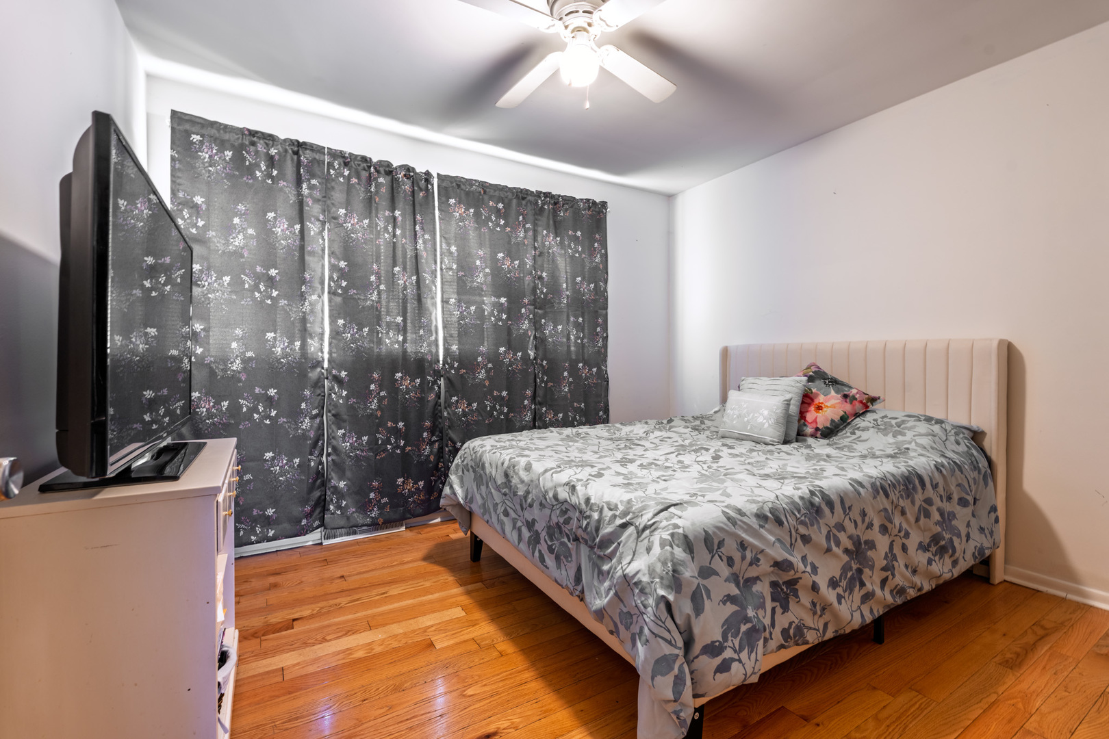 6325 Keokuk Road Indian Head Park IL 60525