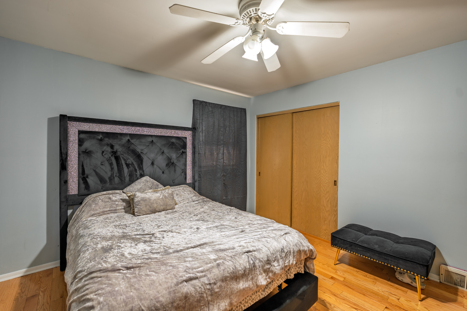 6325 Keokuk Road Indian Head Park IL 60525