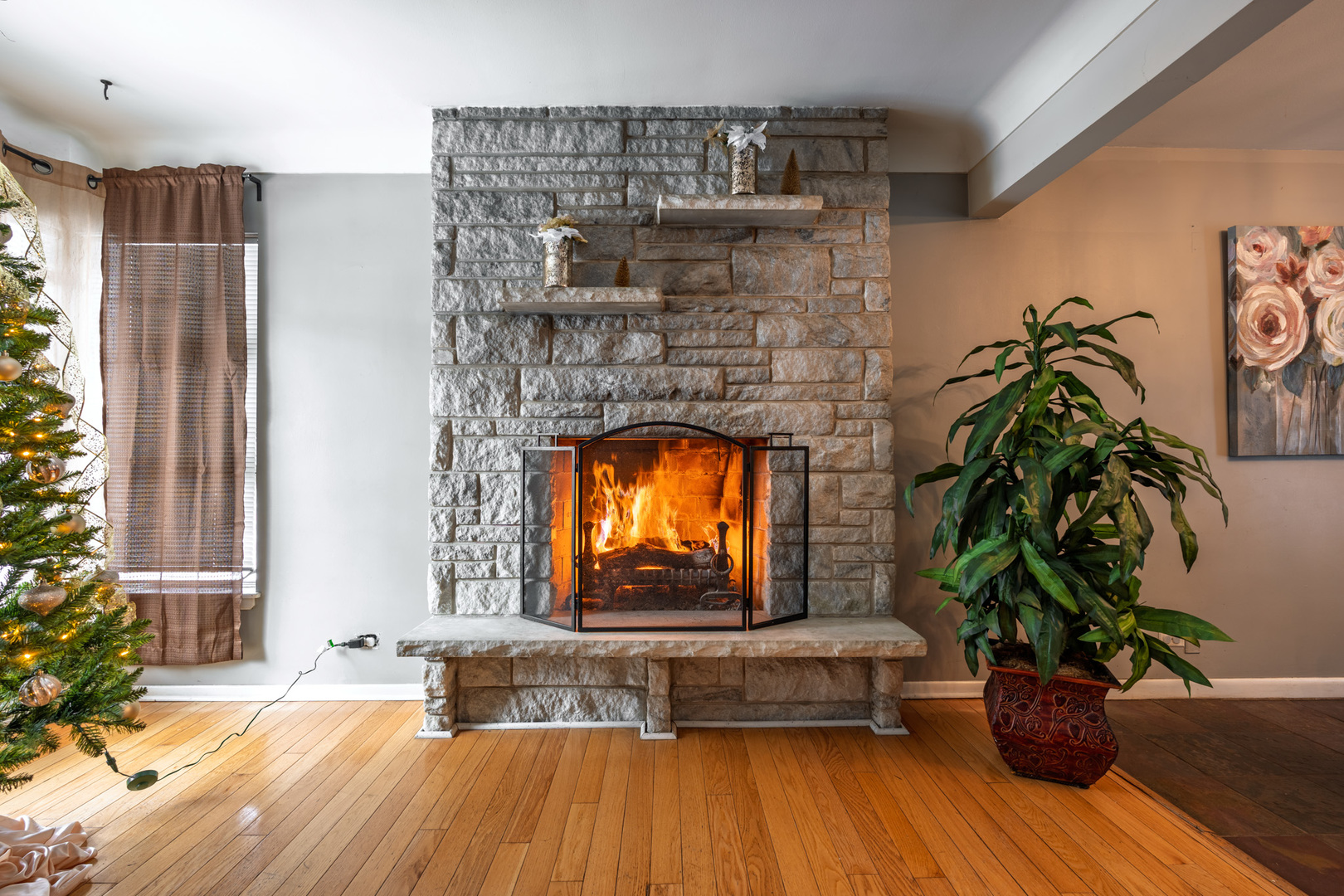 6325 Keokuk Road Indian Head Park IL 60525