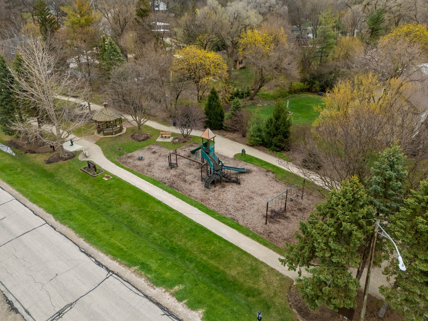 6325 Keokuk Road Indian Head Park IL 60525