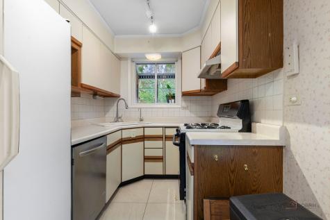 2013 Castlewood Road Highland Park IL 60035