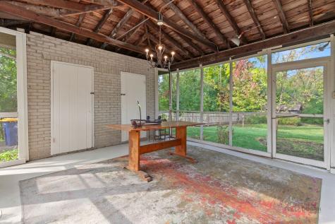 2013 Castlewood Road Highland Park IL 60035