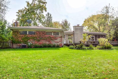 2013 Castlewood Road Highland Park IL 60035