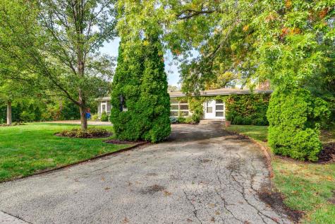 2013 Castlewood Road Highland Park IL 60035