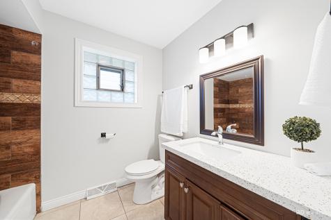 281 East 163rd Street Harvey IL 60426