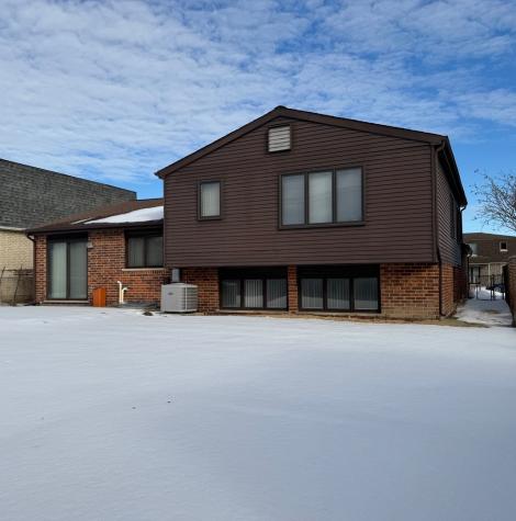 250 Anita Street Des Plaines IL 60016
