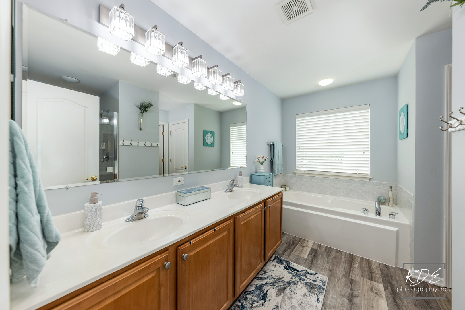 1587 Arlington Street Bolingbrook IL 60490