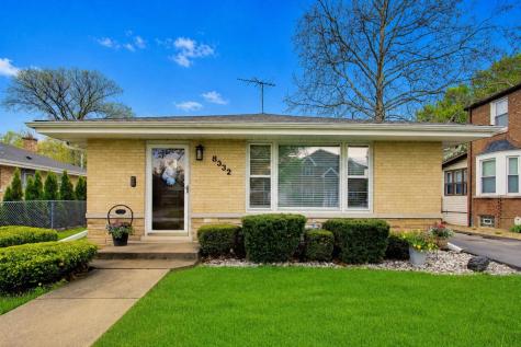 8332 North Oketo Avenue Niles IL 60714