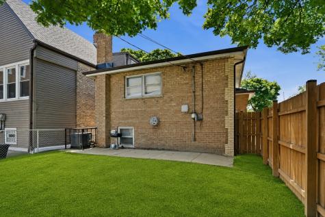 2524 West 45th Street Chicago IL 60632