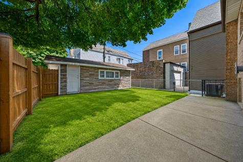 2524 West 45th Street Chicago IL 60632