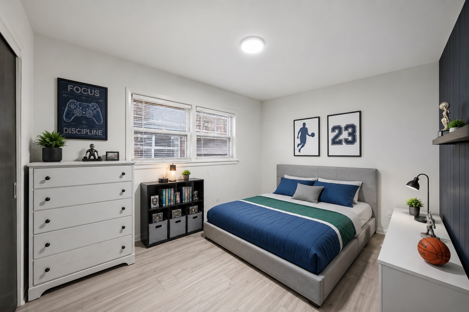 2524 West 45th Street Chicago IL 60632