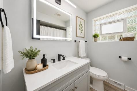 2524 West 45th Street Chicago IL 60632