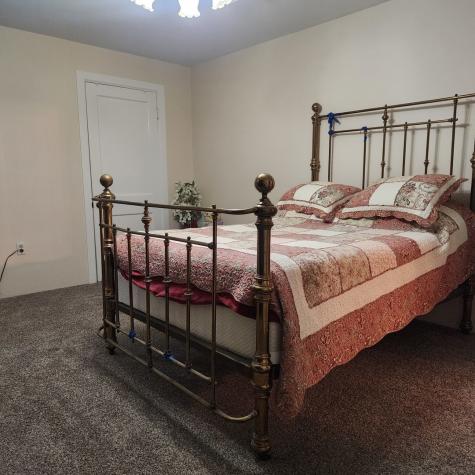 330 East Locust Street Watseka IL 60970
