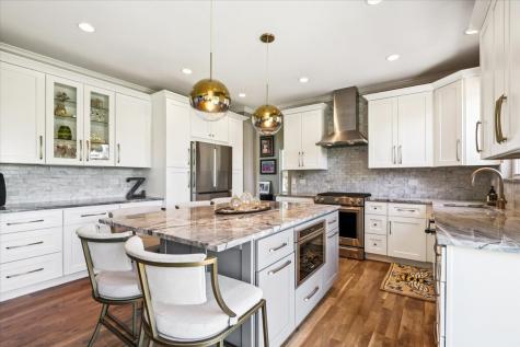 14087 Glenwood Court Libertyville IL 60048