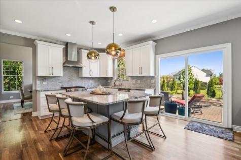 14087 Glenwood Court Libertyville IL 60048