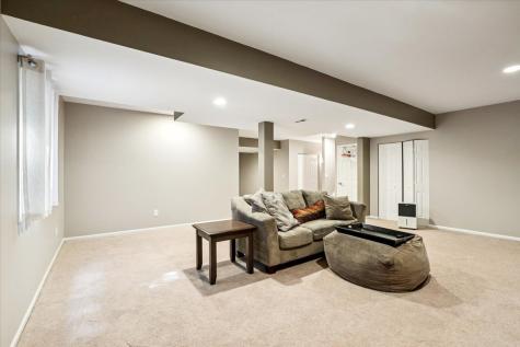 14087 Glenwood Court Libertyville IL 60048