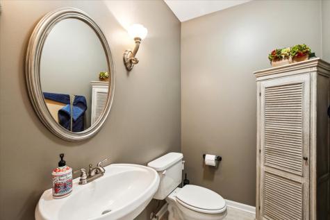 14087 Glenwood Court Libertyville IL 60048