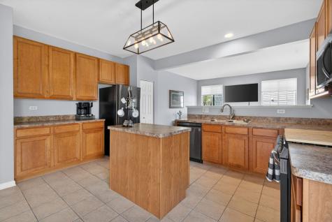704 Camden Drive Minooka IL 60447