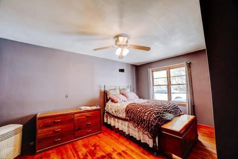 615 South 5th Street Watseka IL 60970