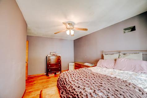 615 South 5th Street Watseka IL 60970
