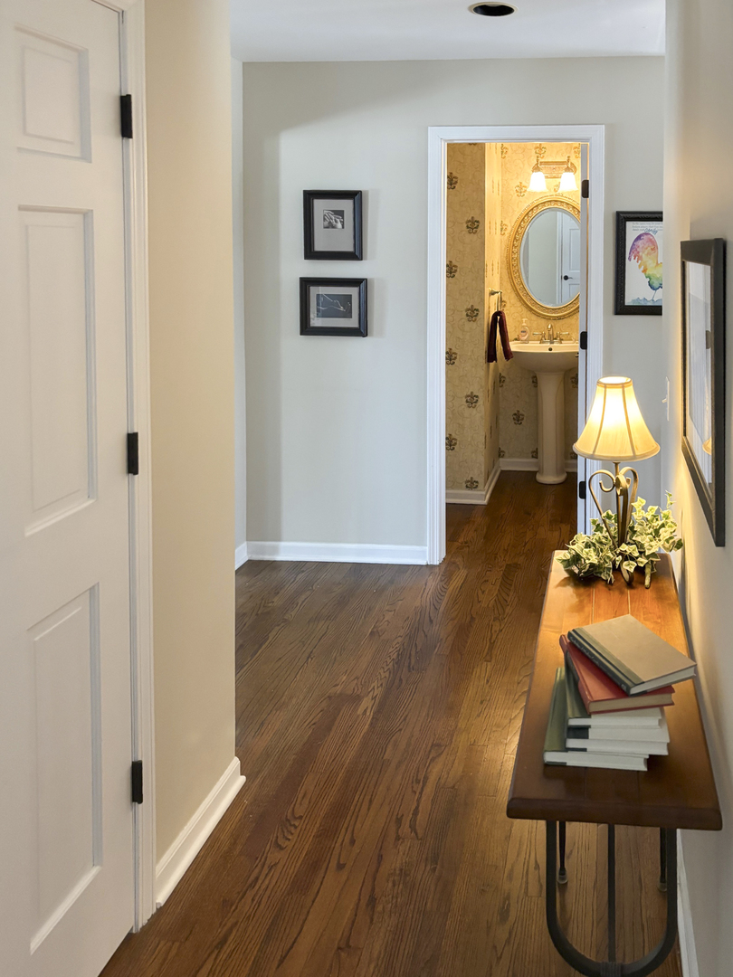 3740 Caine Drive Naperville IL 60564