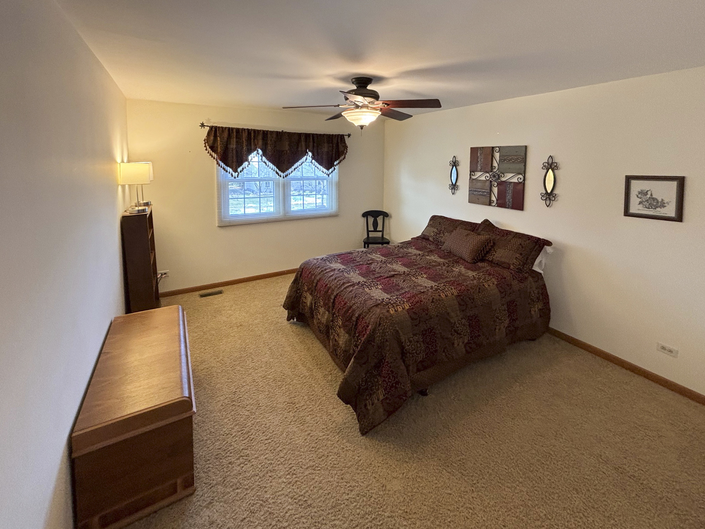 3740 Caine Drive Naperville IL 60564