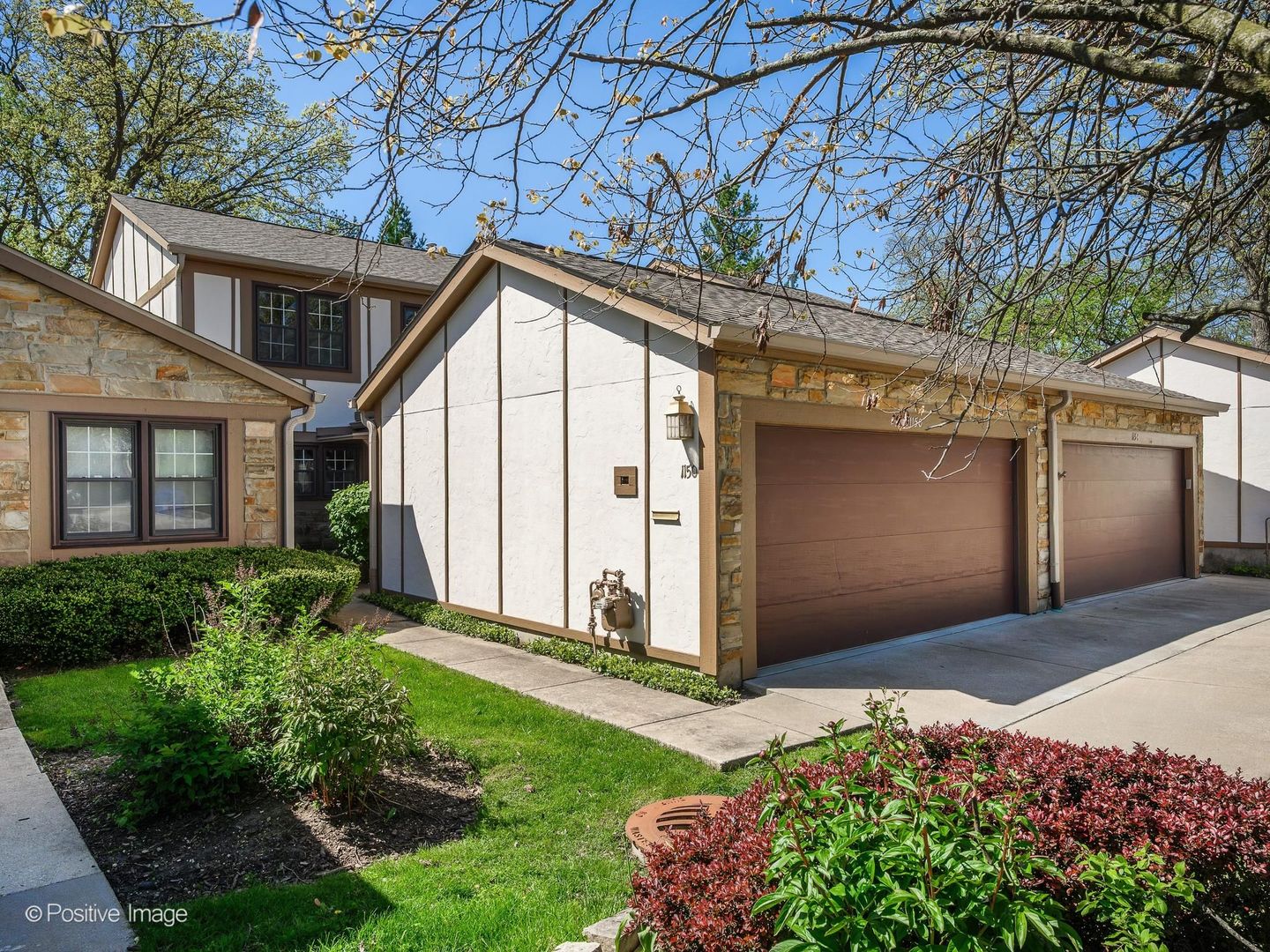 1150 Oakview Drive Wheaton IL 60187