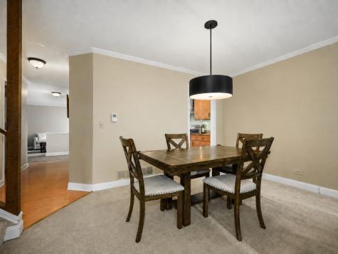 1150 Oakview Drive Wheaton IL 60187