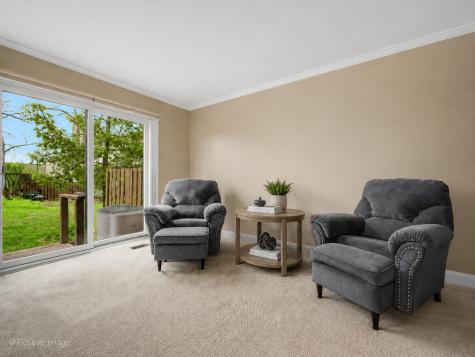 1150 Oakview Drive Wheaton IL 60187