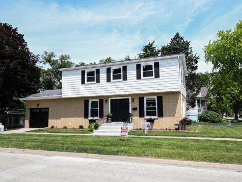 4446 Gage Avenue Lyons IL 60534