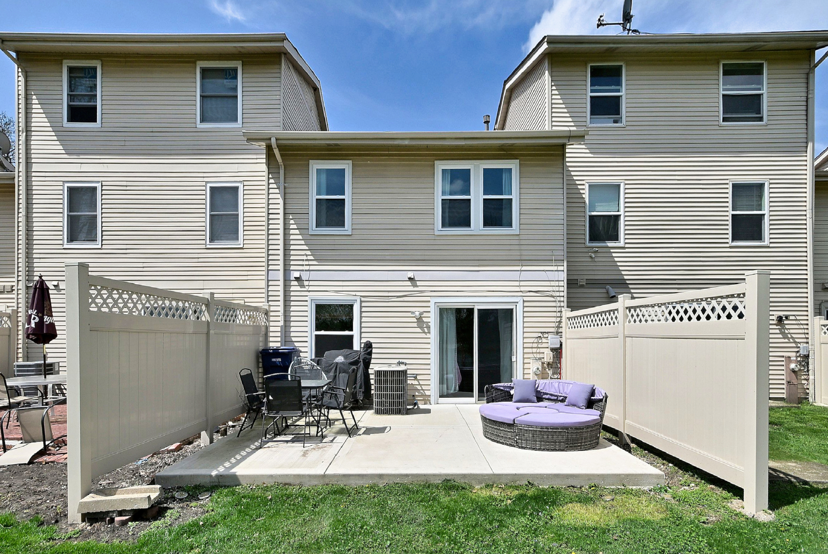 1517 Elder Drive Aurora IL 60506