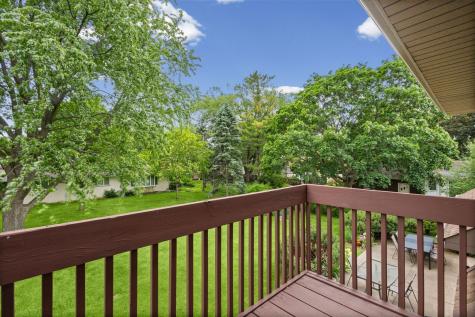 1227 South Highland Avenue Arlington Heights IL 60005