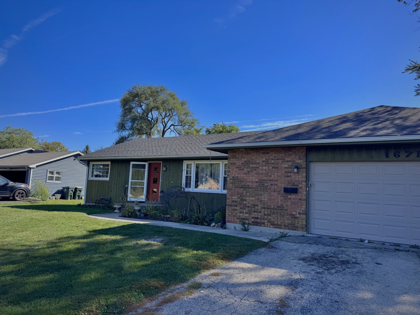 1671 Sheffer Road Aurora IL 60505