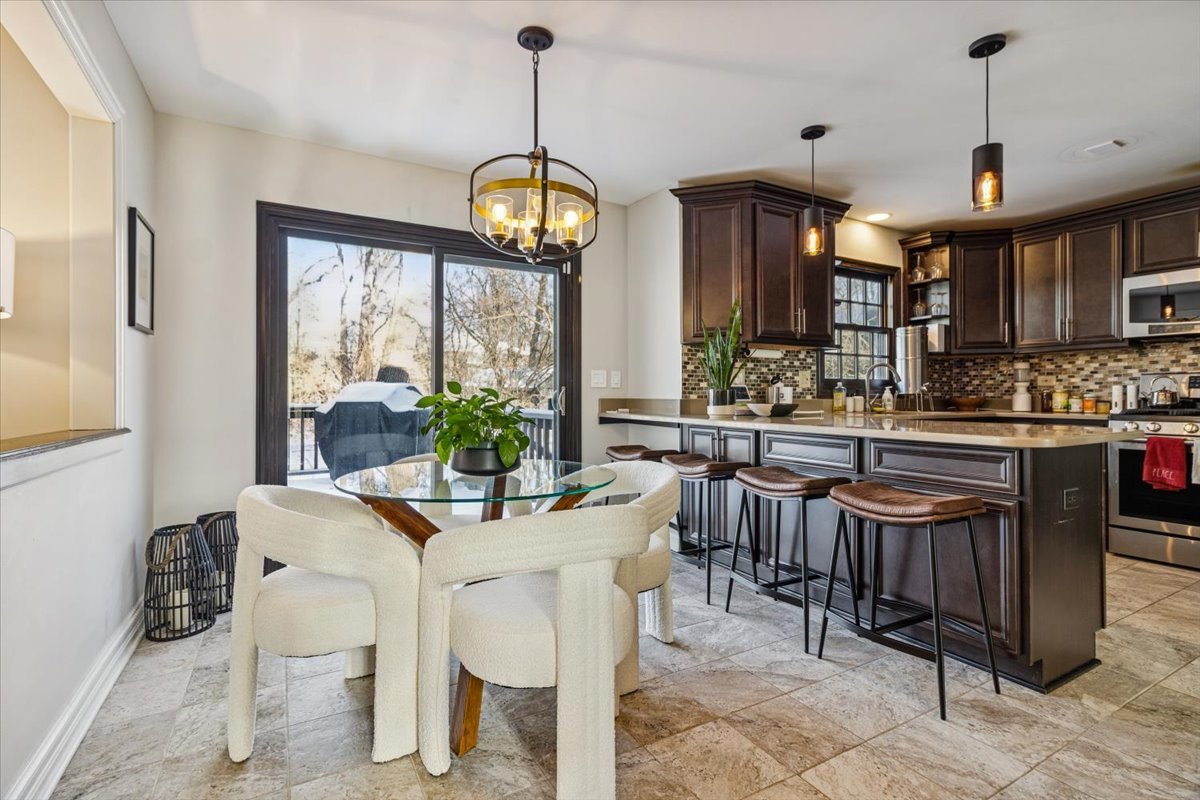 836 Bonnie Brae Lane Bolingbrook IL 60440