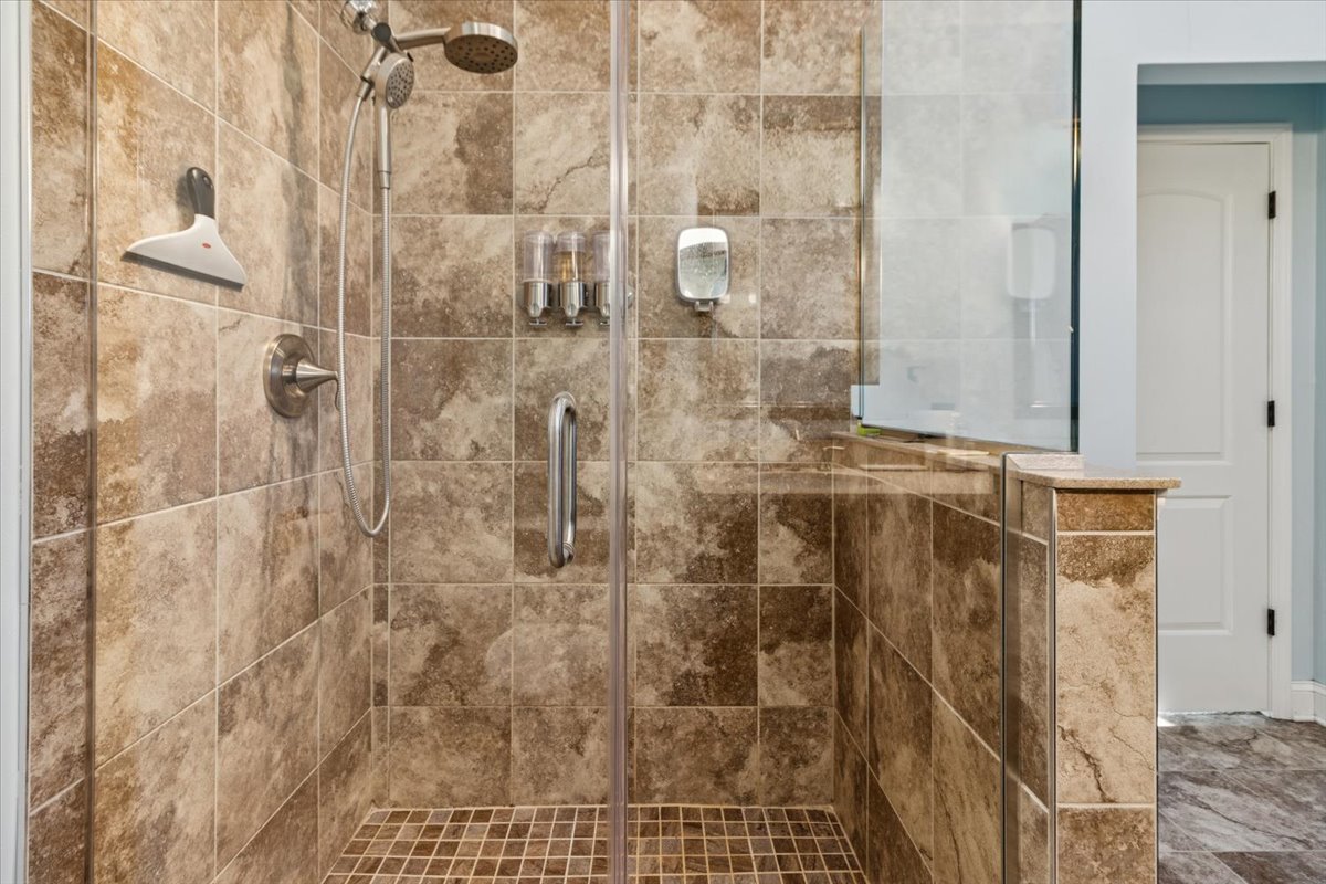 836 Bonnie Brae Lane Bolingbrook IL 60440