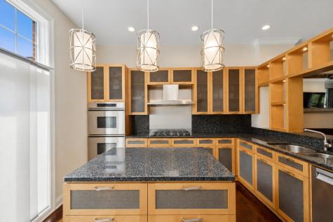 849 North May Street Chicago IL 60642