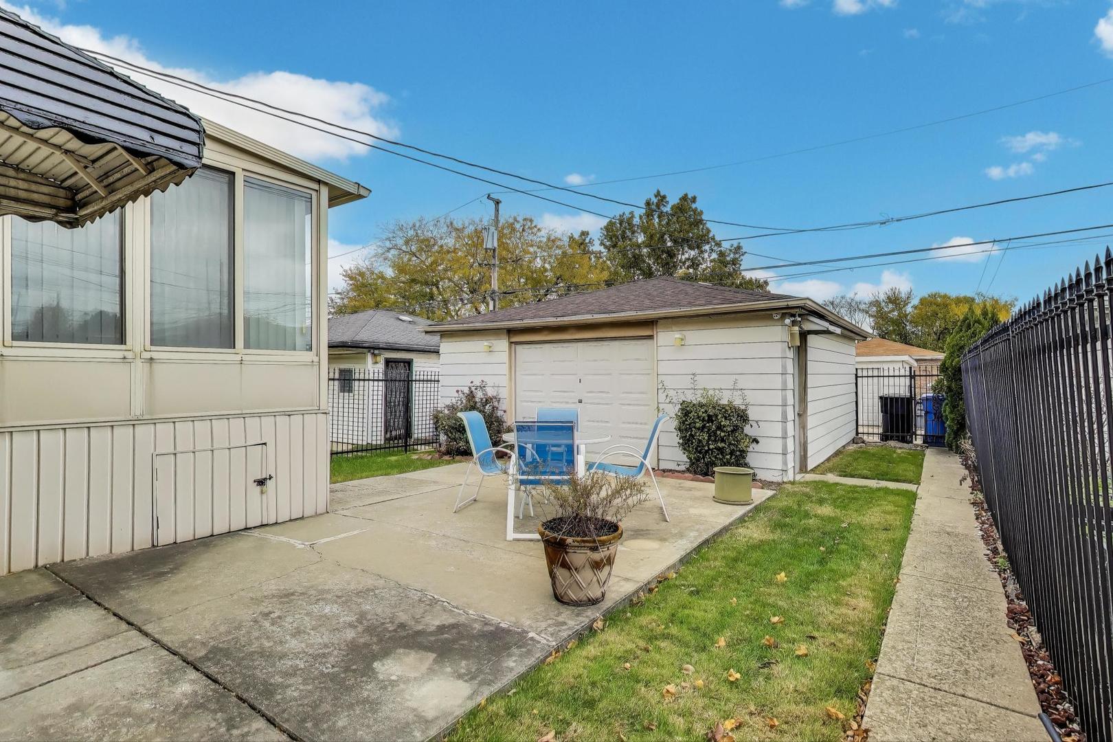 1638 East 91st Place Chicago IL 60617